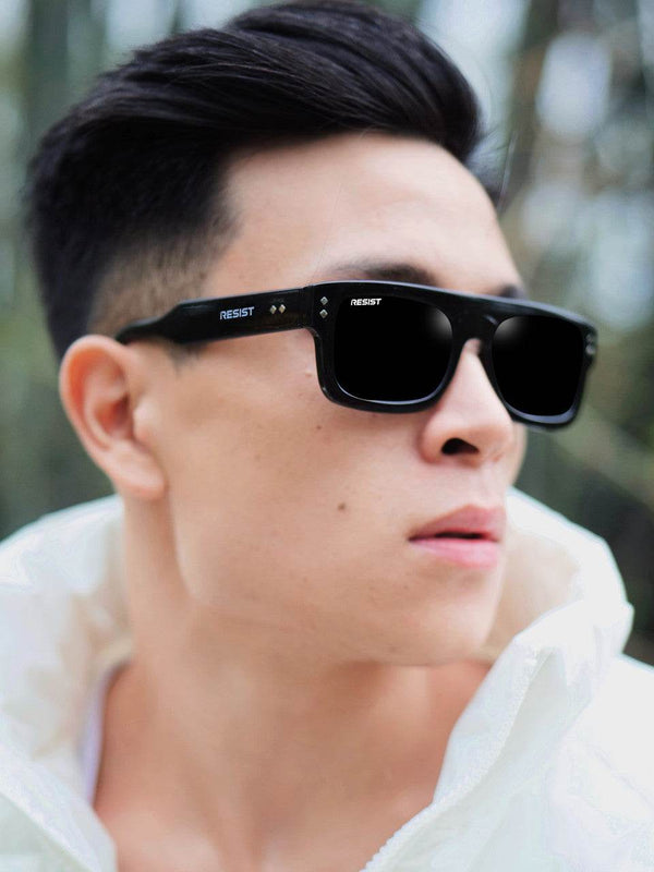 Classic Wayfarer Sunglasses (60 mm) - SunglassesMart