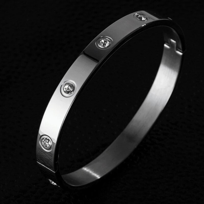 Luxe Titanic Crystal Cuff
