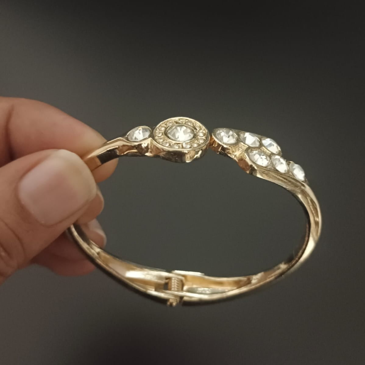 New Diamond design Gold Bracelet For Women