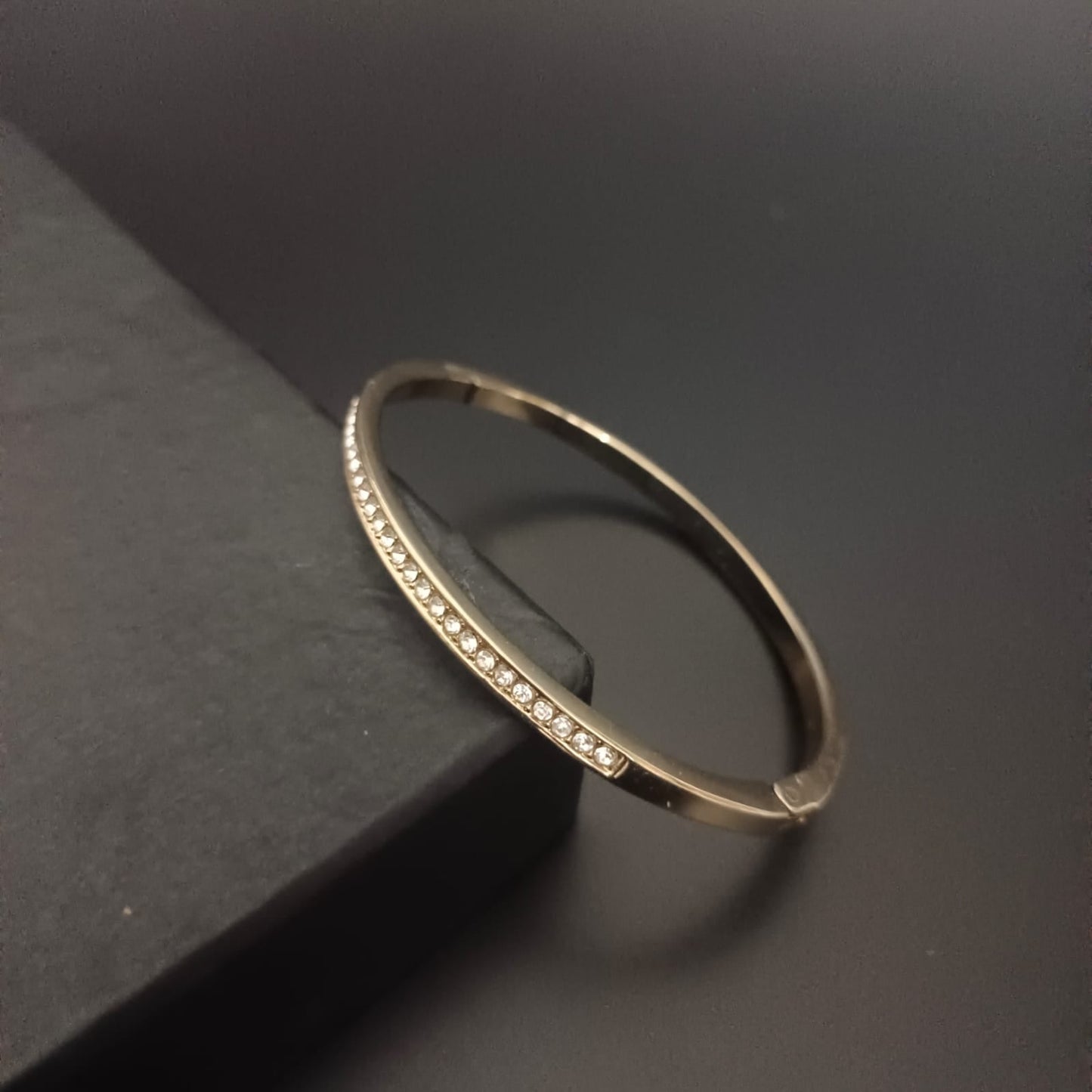 New Diamond Gold Bangle Design Kada Bracelet For Women