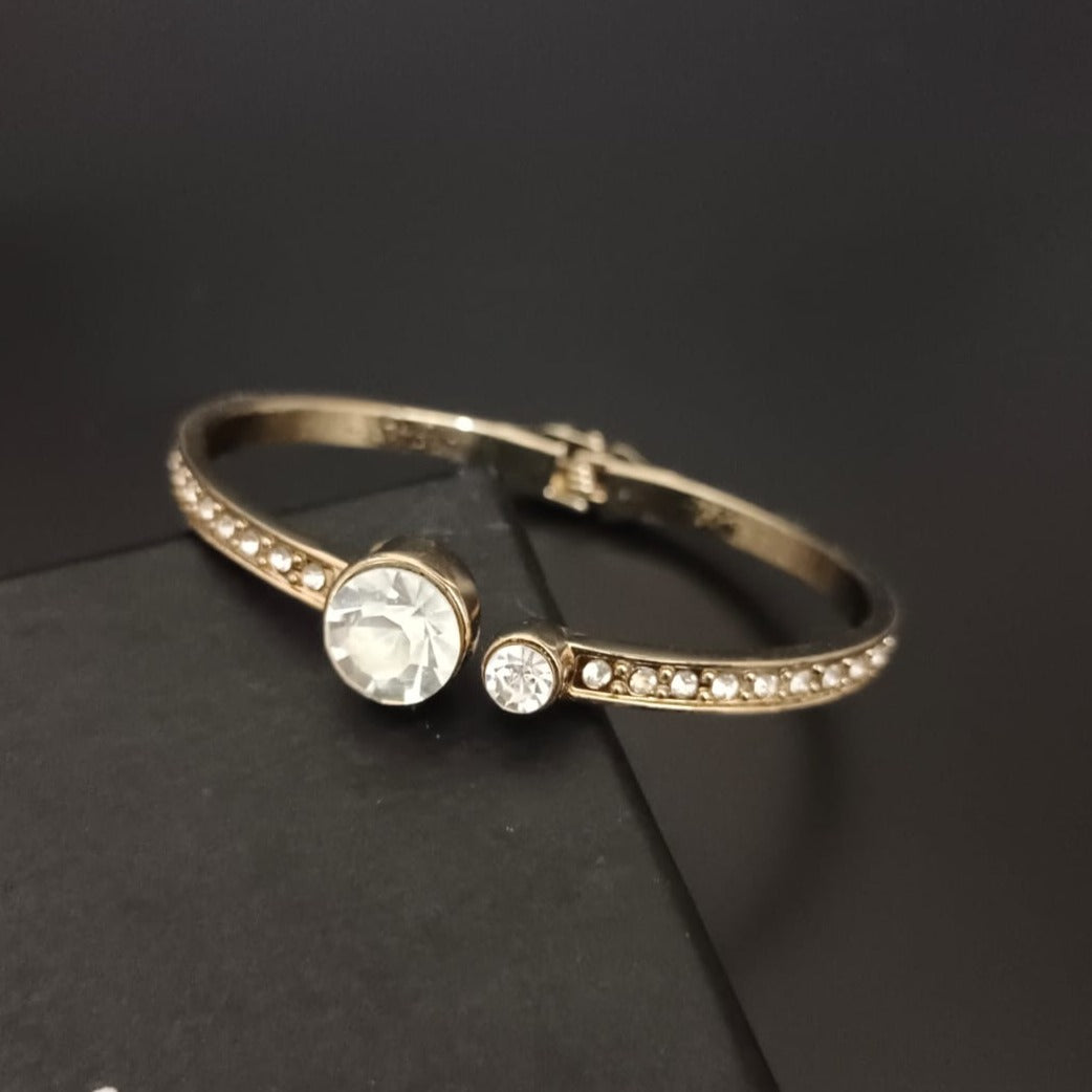 New Golden Diamond Kada Bracelet For Women and Girl