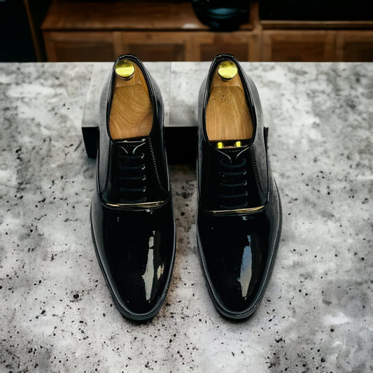 Shiny Oxford Formal Shoes