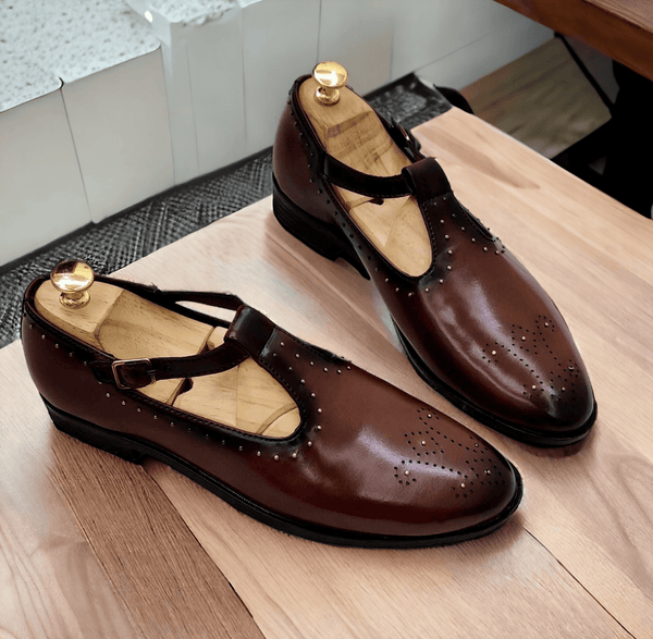 Fashion Peshawari Jutties an ideal choice for grooms - SunglassesMart