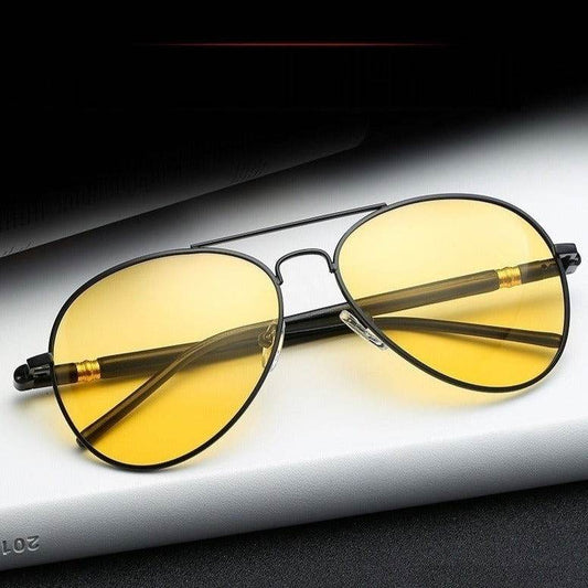 Vintage Black Pilot Sunglasses - SunglassesMart