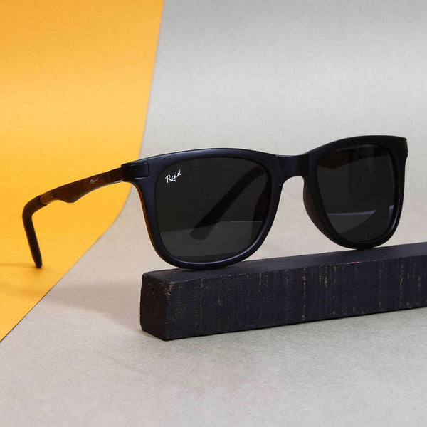 The wayfarer black - SunglassesMart