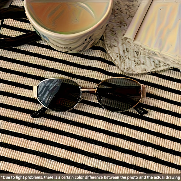 Retro Oval Metal Glasses – Casual Summer Eyewear