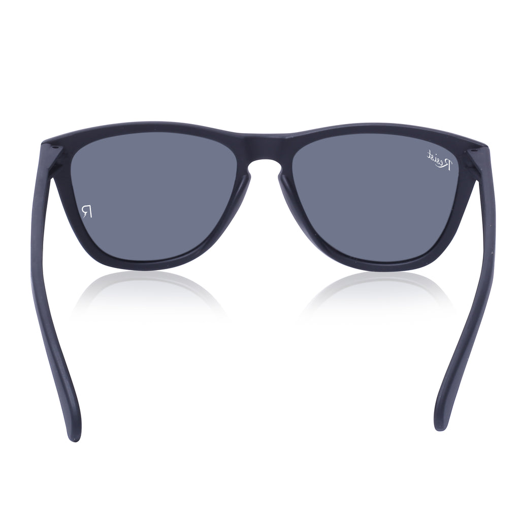 Amazon.com: Ray-Ban Wayfarer Folding Classic Unisex sunglasses RB4105-601  Black E50B22T140 M US : Clothing, Shoes & Jewelry