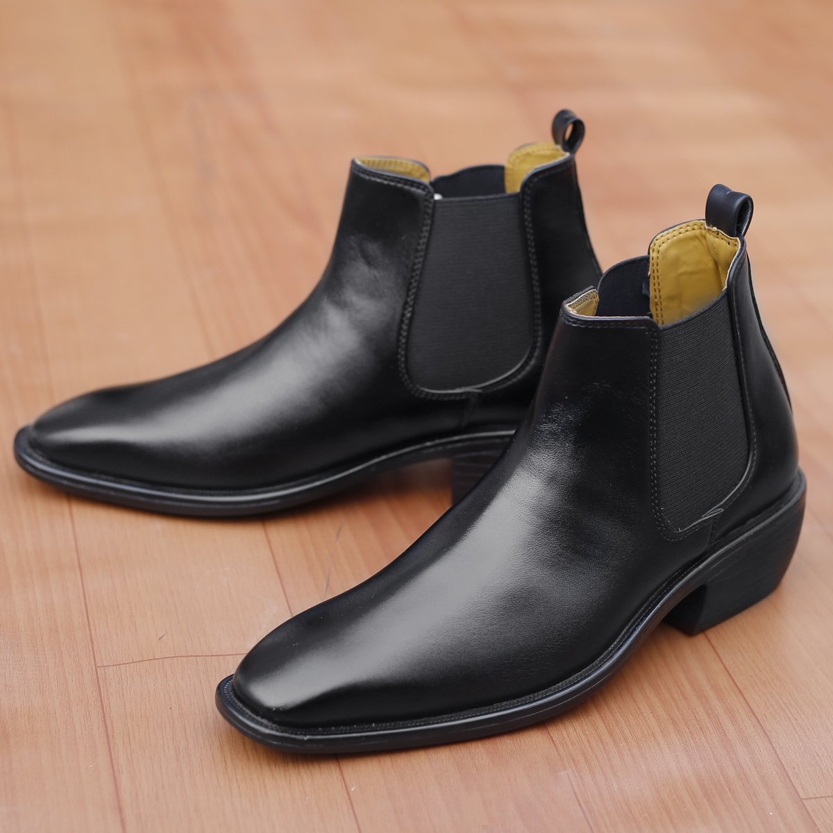 Black Ankle Chelsea Boot