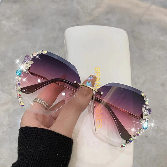 KAMMPT Luxury Fashion Glasses Women 2021 Oversize Vintage Sunglasses  Diamond Rhinestone Sun Glasses Shades for Women