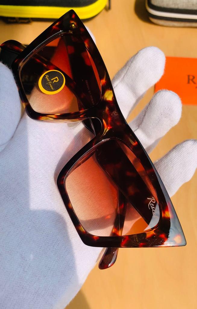 Ray-Ban Stories Smart Sunglasses Review | Popular Science