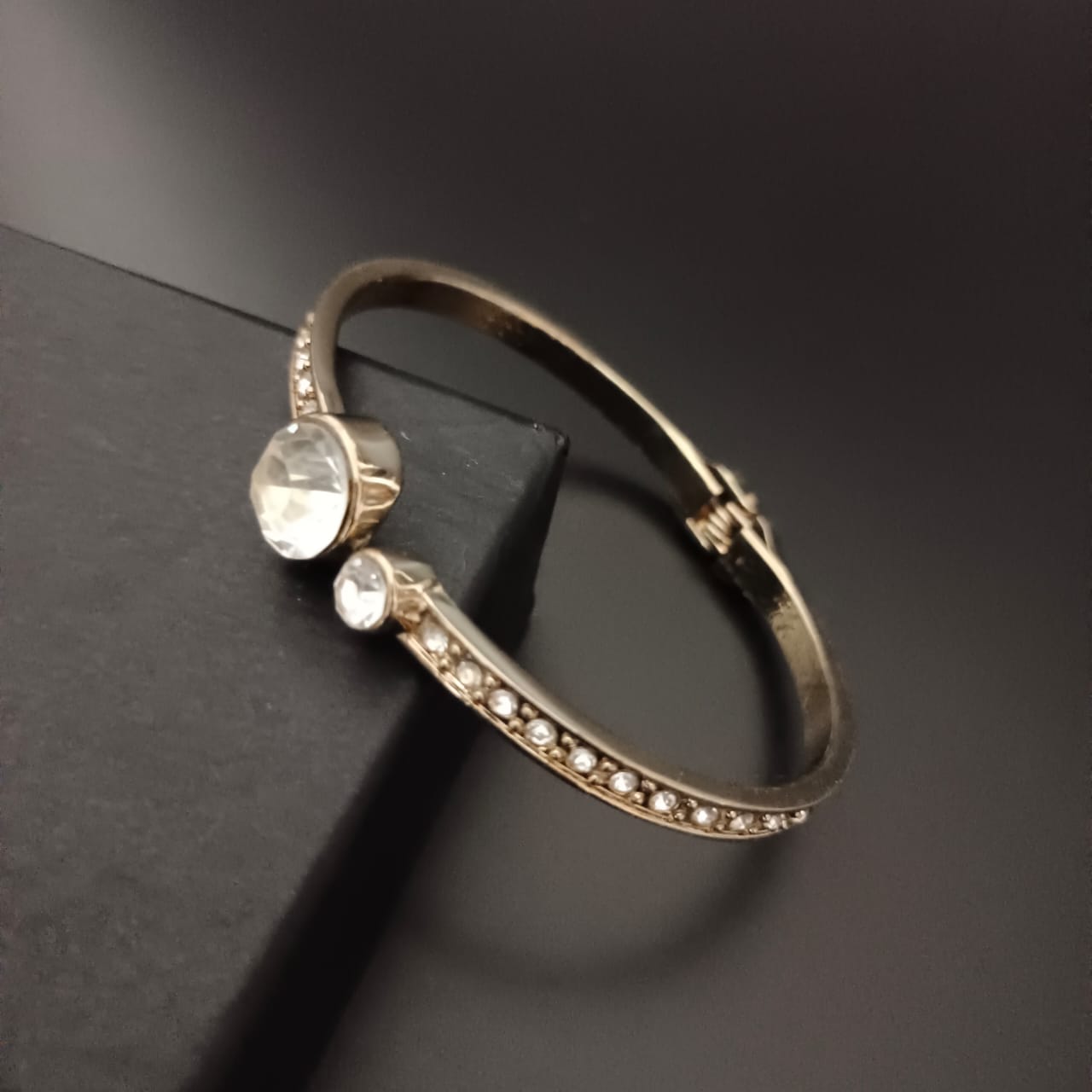 New Golden Diamond  Kada Bracelet For Women and Girl