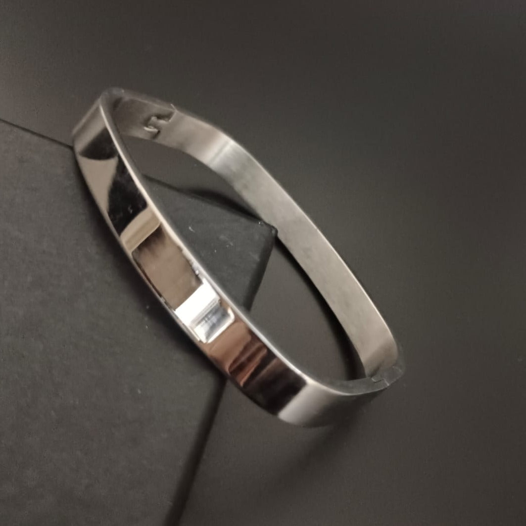 New Silver Rectangular Style Design Bracelet For Women