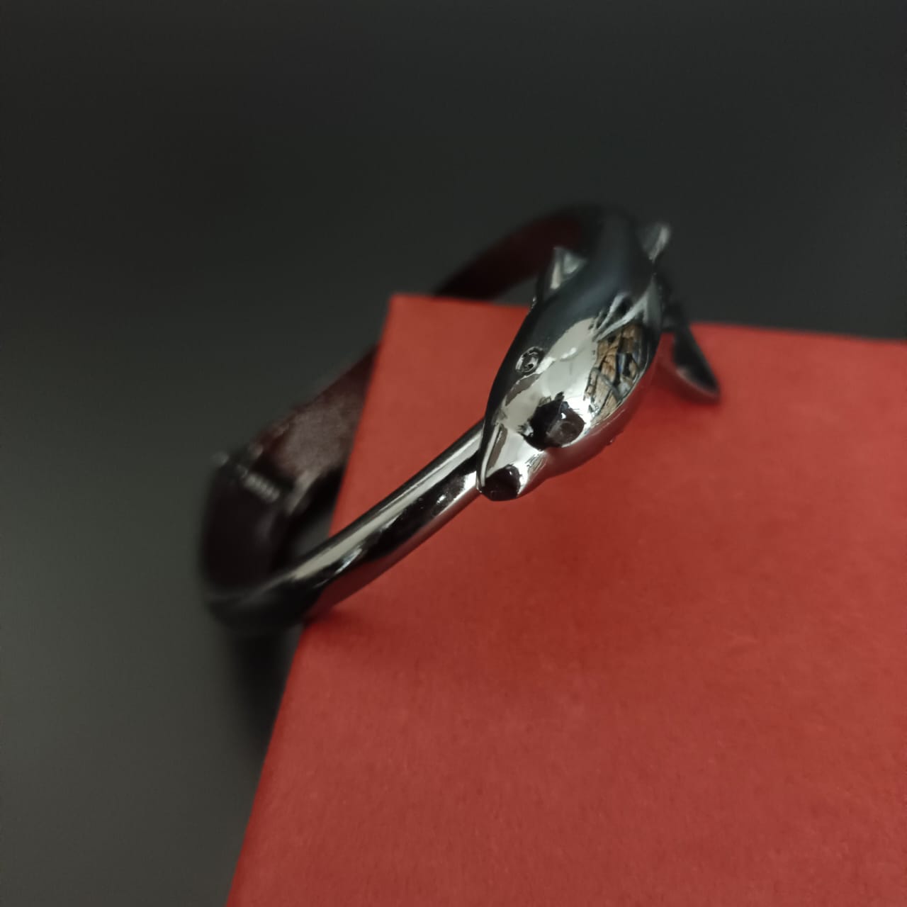 New Silver Dolphin Design Bracelet For Women and Girl-