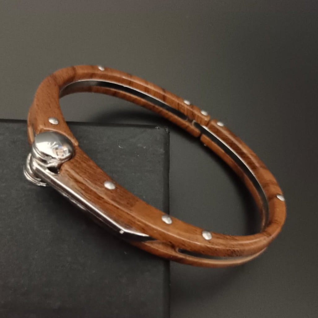 New Wooden design Handcuff Bracelet For Men